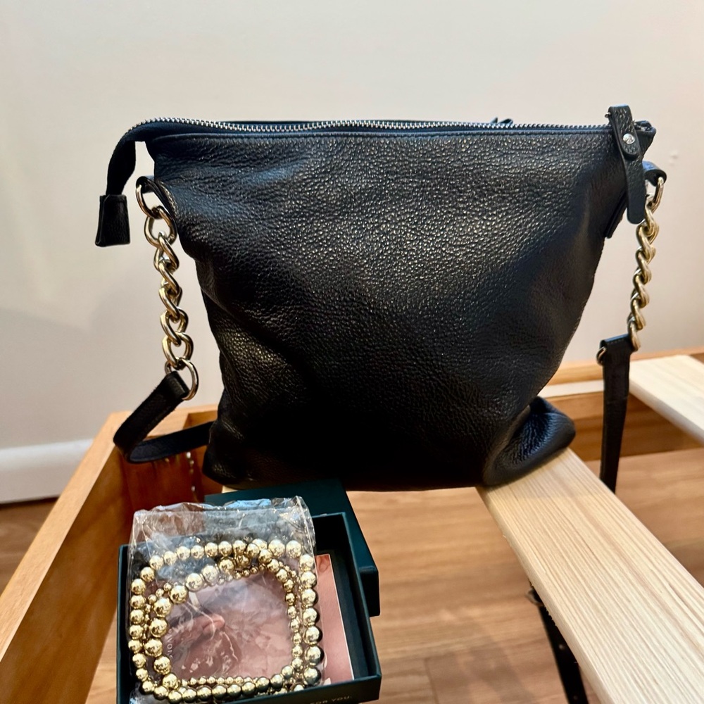 Kate Spade Black Pebbled Leather Crossbody with Gold Chain and bracelet bundle. - Picture 6 of 8